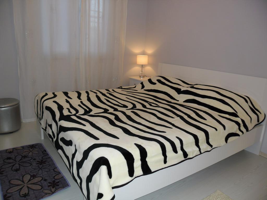 Apartments Jerine Tribunj  Room photo
